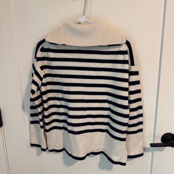 Artitzia Babaton Overseas Sweater [XS] - Navy & Cream - Picture 3 of 4
